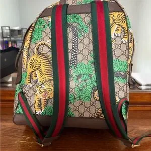 Gucci | Bags | Gucci Brown And Green Jungle Print Backpack  display picture 3